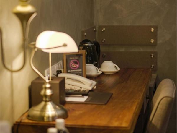 1969 Business Suites @ Ipoh Garden : photo 1 de la chambre hébergement premier lits jumeaux