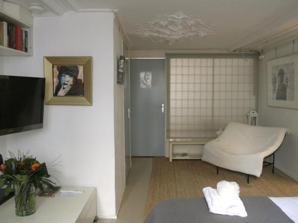 B&B Singel 100 : photo 2 de la chambre suite
