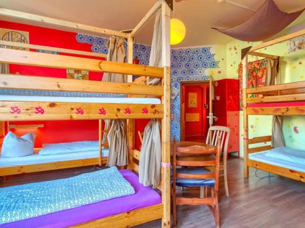 Hostel Lollis Homestay Dresden : photo 8 de la chambre lit dans dortoir pour femmes de 6 lits