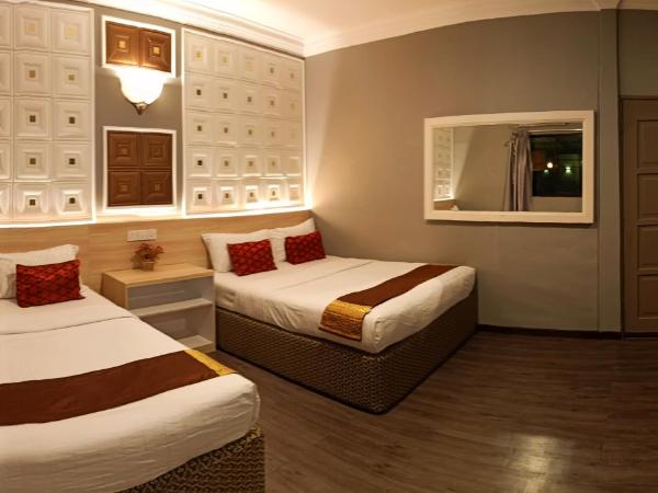 Tc theme park Guest house : photo 7 de la chambre chambre familiale avec balcon