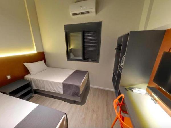 Best Guest Hotel Expo Anhembi : photo 1 de la chambre chambre lits jumeaux