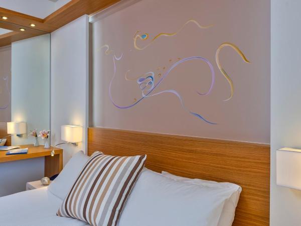 Ilios Beach Hotel Apartments ADULTS ONLY : photo 2 de la chambre studio avec balcon