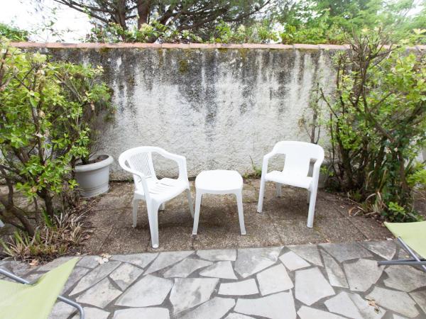 Le Pavillon Bleu Hotel Restaurant : photo 2 de la chambre chambre lits jumeaux