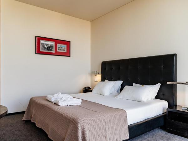 Axis Viana Business & SPA Hotel : photo 1 de la chambre chambre double ou lits jumeaux avec forfait massage