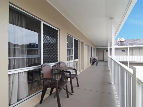 Comfort Inn Cairns City : photo 5 de la chambre chambre lits jumeaux standard