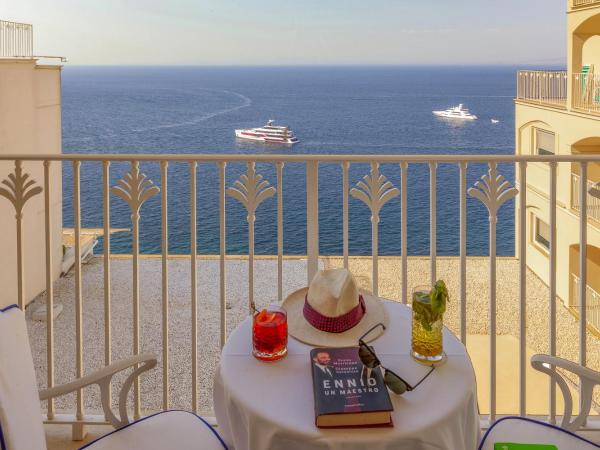 Grand Hotel Riviera : photo 3 de la chambre chambre double avec balcon