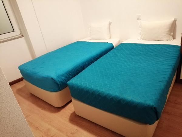 Residencia Vale Formoso : photo 4 de la chambre chambre lits jumeaux