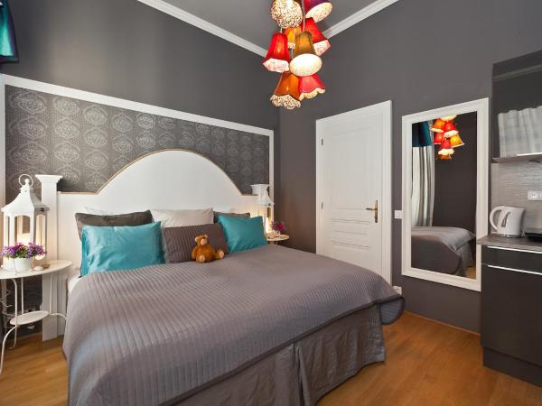 Royal Prague City Apartments : photo 1 de la chambre studio de luxe (2 adultes)