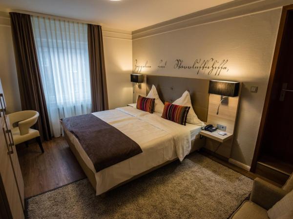 Hotel Zum Zeppelin Hamburg : photo 9 de la chambre chambre double confort