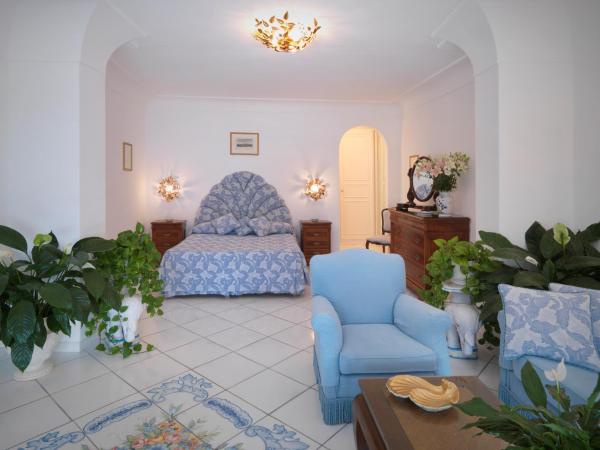 Hotel Villa Brunella : photo 1 de la chambre suite junior avec terrasse et vue sur la mer