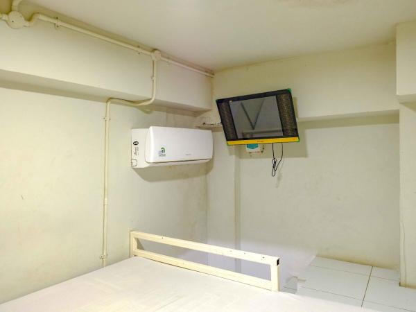 Cendrawasih Residence Mitra RedDoorz : photo 3 de la chambre chambre double standard