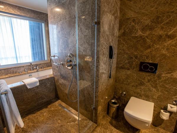 Uranus Istanbul Topkapi : photo 10 de la chambre suite exécutive avec salon séparé