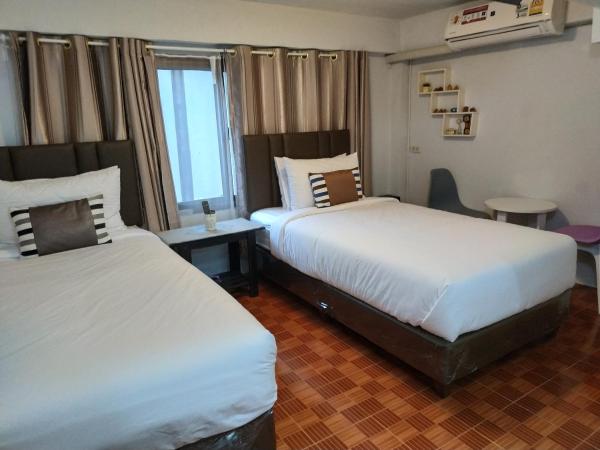 Acozyposhtel : photo 1 de la chambre chambre double ou lits jumeaux deluxe 