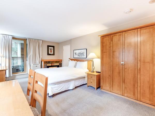 Whistler Peak Lodge : photo 1 de la chambre studio lit queen-size de luxe