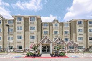 Microtel Inn & Suites by Wyndham Austin Airport : photo 1 de la chambre room #24394437