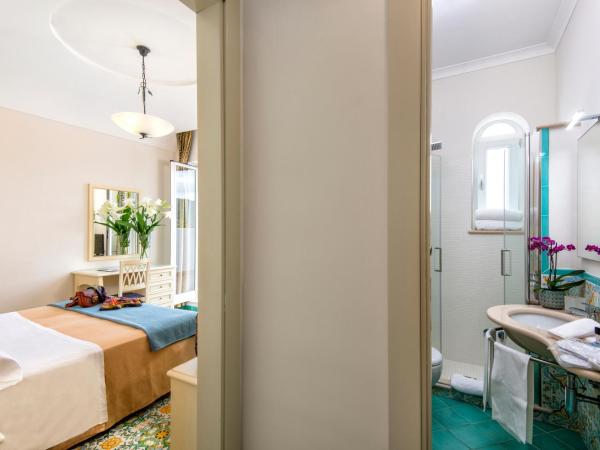 Hotel San Lorenzo Thermal Spa : photo 8 de la chambre chambre double ou lits jumeaux avec vue sur mer et terrasse