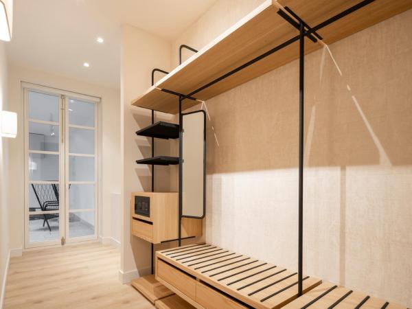 NORO Plaza : photo 10 de la chambre suite avec terrasse