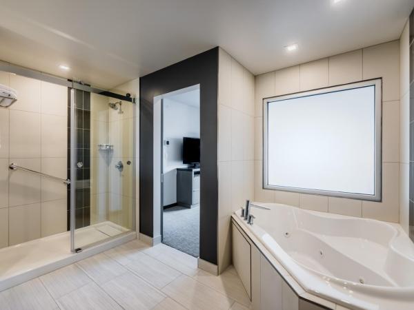 Hyatt House Winnipeg South Outlet Collection : photo 4 de la chambre one-bedroom spa king suite