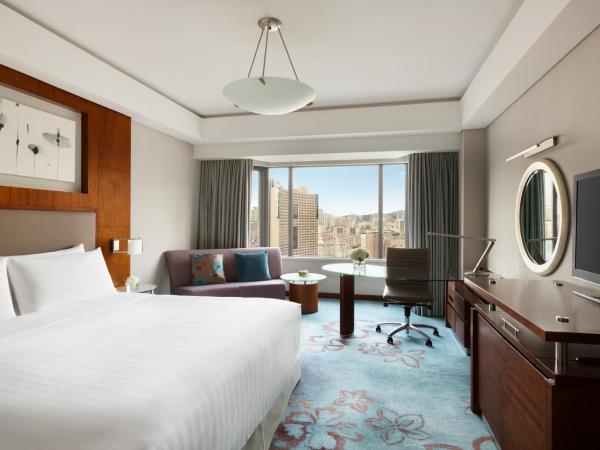 Shangri-La Qingdao - May Fourth Square : photo 7 de la chambre deluxe king room - city wing