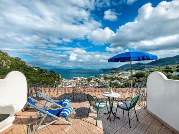 Hotel San Lorenzo Thermal Spa : photo 5 de la chambre chambre double ou lits jumeaux avec vue sur mer et terrasse
