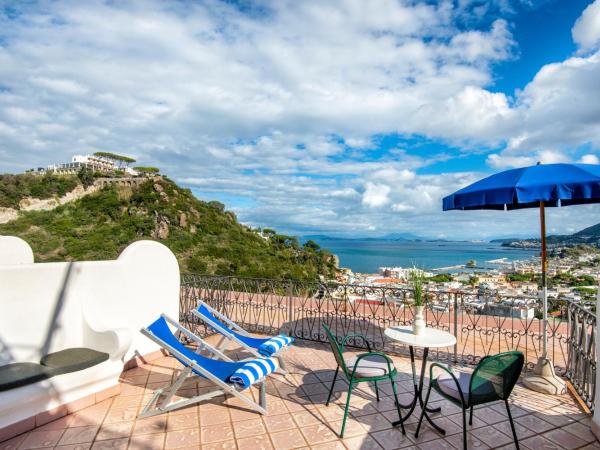 Hotel San Lorenzo Thermal Spa : photo 4 de la chambre chambre double ou lits jumeaux avec vue sur mer et terrasse
