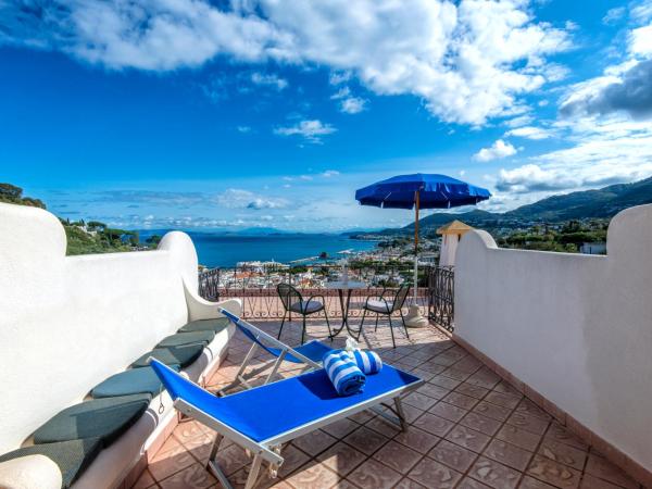 Hotel San Lorenzo Thermal Spa : photo 3 de la chambre chambre double ou lits jumeaux avec vue sur mer et terrasse