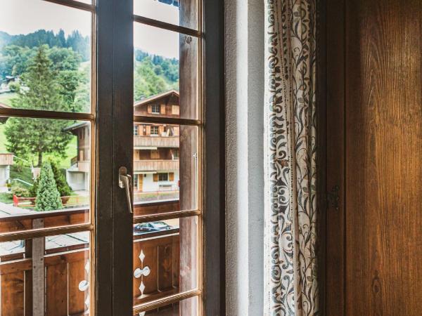 Hotel Gletscherblick Grindelwald : photo 4 de la chambre petite chambre simple