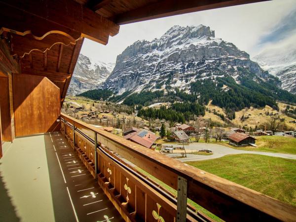 Hotel Gletscherblick Grindelwald : photo 7 de la chambre appartement en duplex