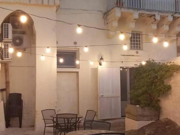 Alla dimora di Chiara Suite and Rooms : photo 5 de la chambre chambre double standard