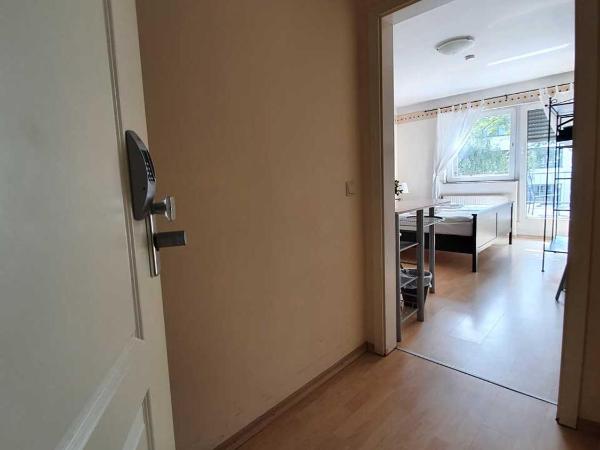 CityPark Aparthotel : photo 3 de la chambre chambre lit king-size avec balcon