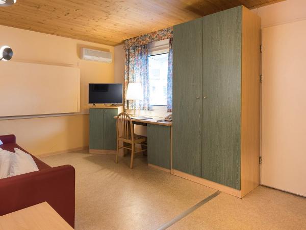 Swiss Inn & Apartments : photo 2 de la chambre bungalow Économique 2 chambres