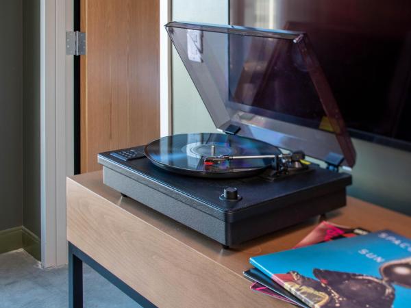 Hyatt Centric Downtown Portland : photo 5 de la chambre suite 1 chambre lit king-size