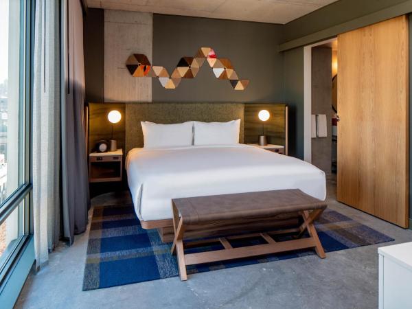 Hyatt Centric Downtown Portland : photo 1 de la chambre suite 1 chambre lit king-size