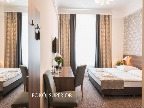 Hotel Polonia Centrum : photo 3 de la chambre chambre double supérieure