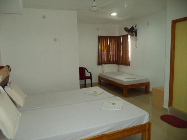 Samrat Guest House KK Nagar : photo 4 de la chambre chambre triple avec ventilateur