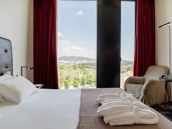 Axis Viana Business & SPA Hotel : photo 2 de la chambre chambre double - vue sur fleuve