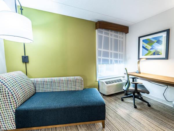 Holiday Inn Express Indianapolis South, an IHG Hotel : photo 4 de la chambre chambre lit king-size - non-fumeurs