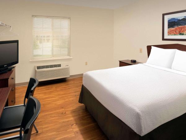 WoodSpring Suites San Antonio Fort Sam : photo 2 de la chambre chambre double standard - fumeurs