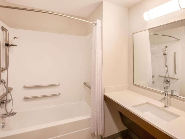 WoodSpring Suites Houston 288 South Medical Center : photo 4 de la chambre chambre avec 2 lits queen-size - accessible aux personnes à mobilité réduite - non-fumeurs