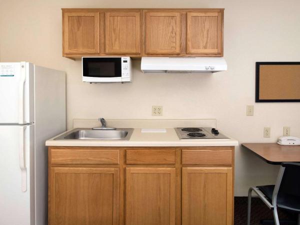 WoodSpring Suites San Antonio North Live Oak I-35 : photo 6 de la chambre chambre double avec 2 lits doubles - fumeurs