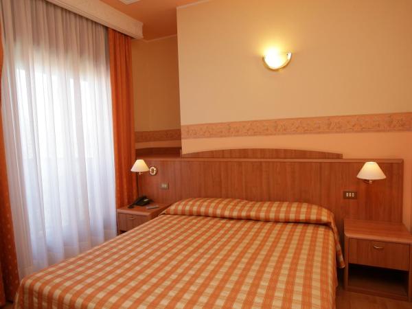 Hotel Smeraldo : photo 6 de la chambre chambre double
