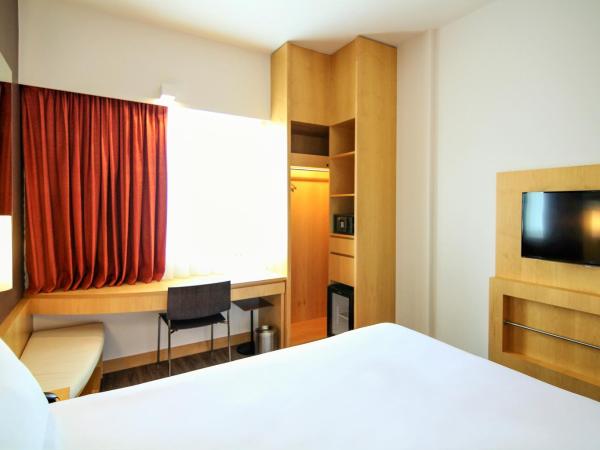 Ibis One Central - World Trade Centre Dubai : photo 6 de la chambre chambre lit queen-size premium