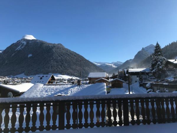 Hotel Le Concorde : photo 1 de la chambre chambre familiale - vue sur montagne