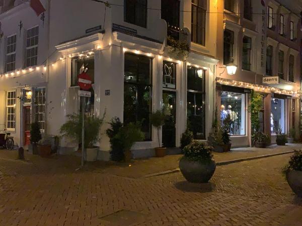 Daen's Greenhouse : photo 4 de la chambre chambre lit king-size supérieure