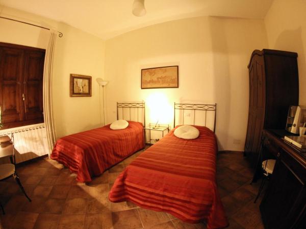 B&B Corte Barocca : photo 10 de la chambre chambre double ou lits jumeaux