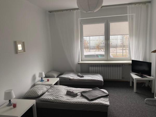 Hostel Czecha : photo 1 de la chambre chambre triple basique avec salle de bains commune