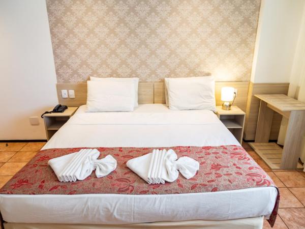 Plaza Praia Suítes : photo 2 de la chambre chambre standard