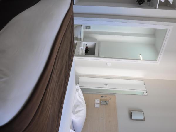 Hotel Foch Nancy Gare : photo 5 de la chambre chambre double confort (2)