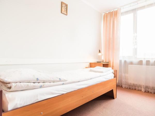 Dobre Miejsce Dom Rekolekcyjny : photo 3 de la chambre chambre lits jumeaux
