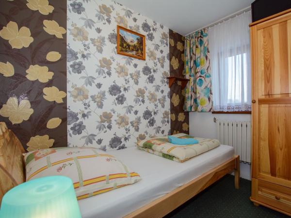 Chatka U Hazy - Regionalne Pokoje Zakopane : photo 3 de la chambre chambre simple deluxe